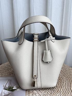 头层牛皮菜篮子女包 22321