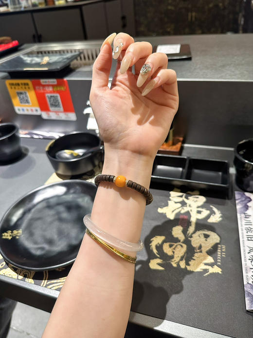 沉香手串 商品图1