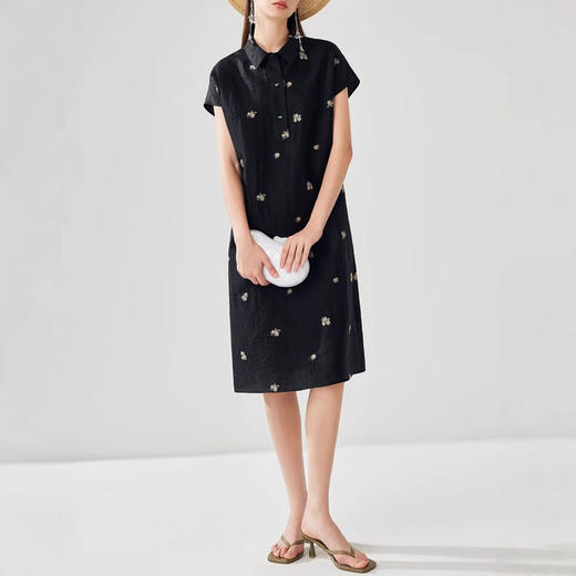 丁摩 真丝香云纱龟裂纹刺绣连衣裙女夏季新款桑蚕丝高端中长款裙子5ZF-31963 商品图1