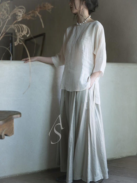 Cortana  象牙色arena苎麻上衣 商品图1