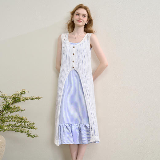 西遇镂空罩衫套装女夏季新款度假叠穿无袖背心连衣裙两件套SS050672 商品图2