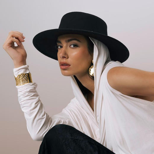 【李佳薇&演员代斯&刘孜同款】Retro Chic 意大利复古时尚首饰 春叶手镯 商品图3