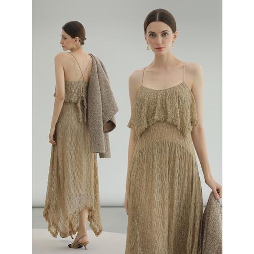 COCOBELLA轻奢细闪蕾丝吊带长裙女不规则大裙摆连衣裙FR3231 商品图1