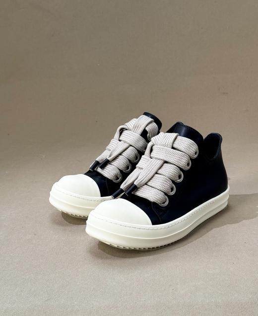 中性款低帮皮面休闲鞋 商品图0