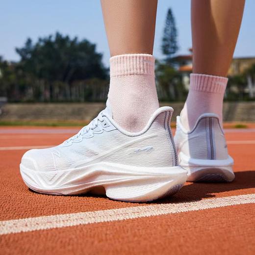 安踏马赫5代丨氮科技缓震跑步鞋女子专业中考体测运动鞋122525583 商品图3