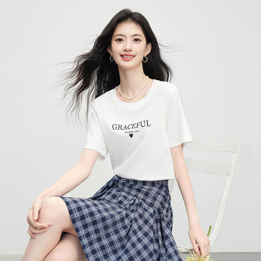 【07/09新品】熙世界夏日ootd穿搭套装女士字母印花T恤不规则格纹半身裙两件套 商品图4