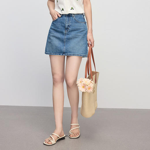 【周四狂欢价】熙世界法式荷叶边碎花衬衫女夏季2025新款浪漫清新花苞袖小衫上衣 商品图3