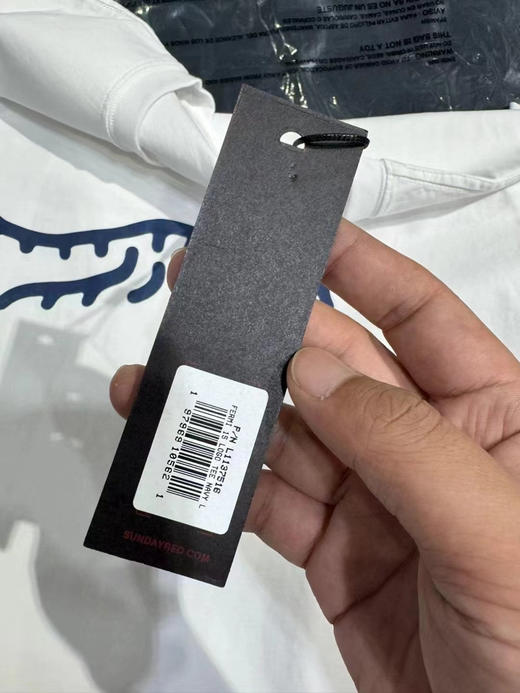 正品老虎伍兹旗下品牌SUN DAY RED夏季 经典线条老虎T恤 印尼产

S M L XL  美码偏大 商品图5