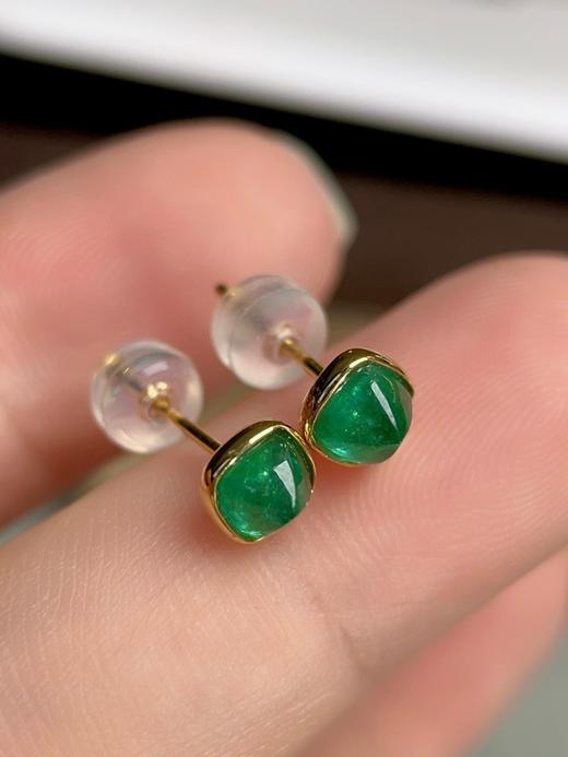 1.17ct糖塔祖母绿耳钉 商品图1