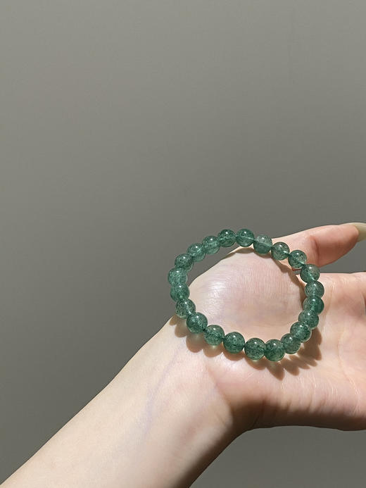 绿草莓晶手串 商品图5