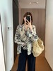 休闲度假风！2025水墨蓝花卉印花大廓形木耳花边系带灯笼袖小衫！ 商品缩略图1