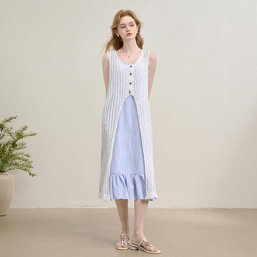 西遇镂空罩衫套装女夏季新款度假叠穿无袖背心连衣裙两件套SS050672 商品图1