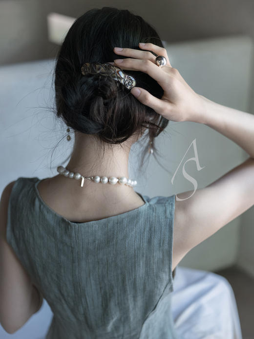 Cortana  雾灰蓝条纹lupe亚麻马甲 商品图4