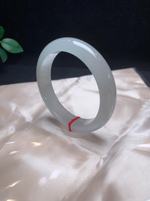 620424，59冰底起胶种水镯，冰胶感超好，冰润干净，秀气 清爽 商品图2