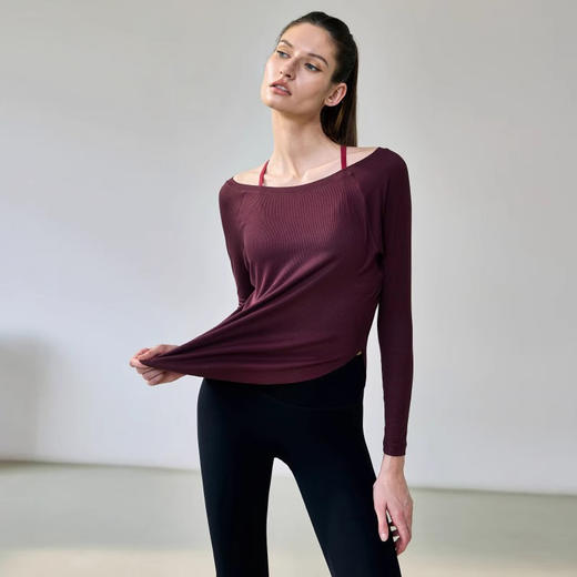 跃牌【轻匀系列】2025新款裸感瑜伽服女宽松性感露肩瑜伽上衣时尚休闲垂感运动长袖CX42006 商品图0