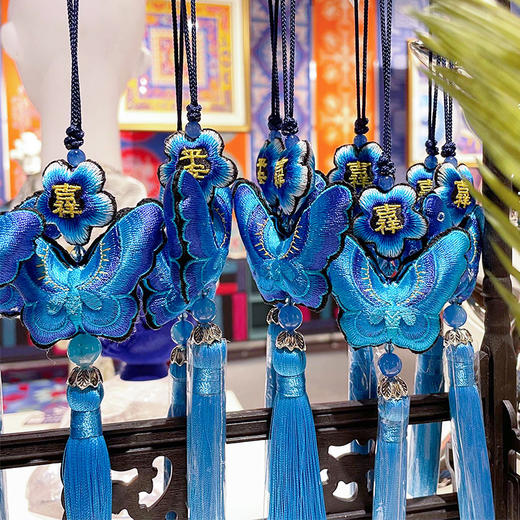 双面绣蝴蝶车挂 商品图2