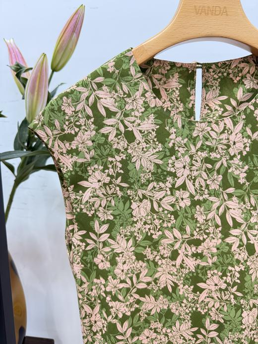 斜裁印花连衣裙 商品图4