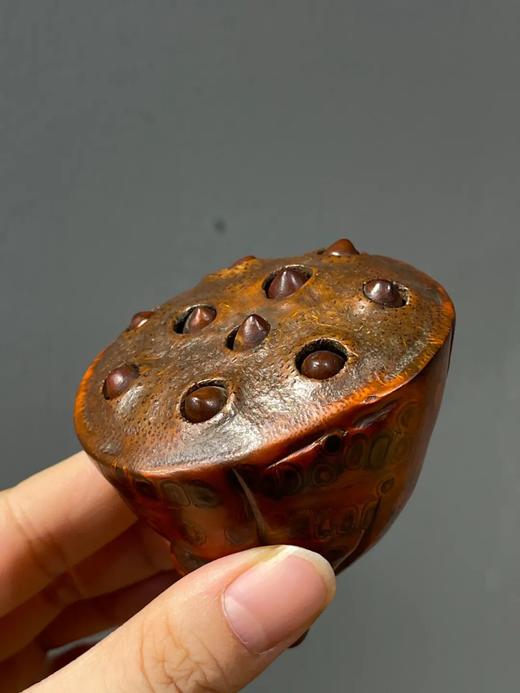 竹根仿生巧雕莲蓬把玩件，顺丰包邮 商品图3