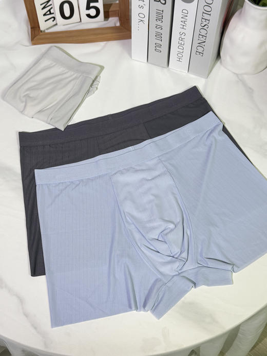 ubras冰丝抗菌网眼底裆男士中腰四角裤（三条装）  ✅精选日晒新疆棉，同时添加氨纶纤维，细腻柔软有弹力 ✅采用网眼抗菌裆布，5A级抗菌性，满满网眼更透气 商品图5