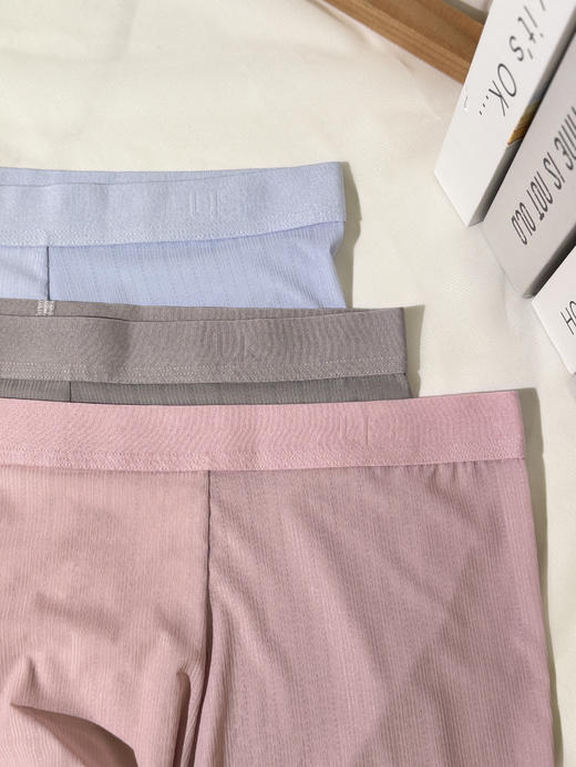 ubras冰丝抗菌网眼底裆男士中腰四角裤（三条装）  ✅精选日晒新疆棉，同时添加氨纶纤维，细腻柔软有弹力 ✅采用网眼抗菌裆布，5A级抗菌性，满满网眼更透气 商品图6