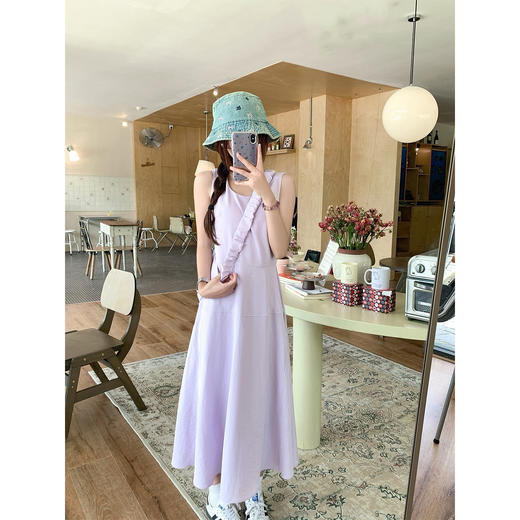 <曾小咸推荐>紫色方领背心收腰连衣裙带斜挎包 商品图0