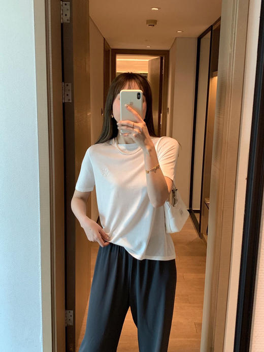 老罗刺绣天丝莱赛尔针织T恤衫 商品图8