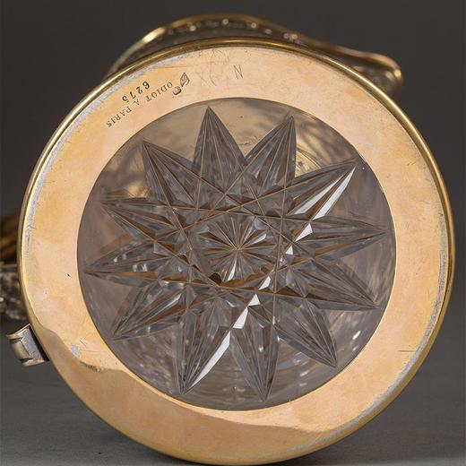 【已售】独角鹿西洋古董法国著名金银器工坊ODIOT出品葡萄藤蔓主题纯银鎏金精雕装饰菱格纹水晶酒壶 商品图4