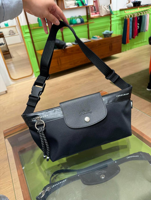 全新款男女龙骧小字母拉链腰包手机包胸包 商品图7