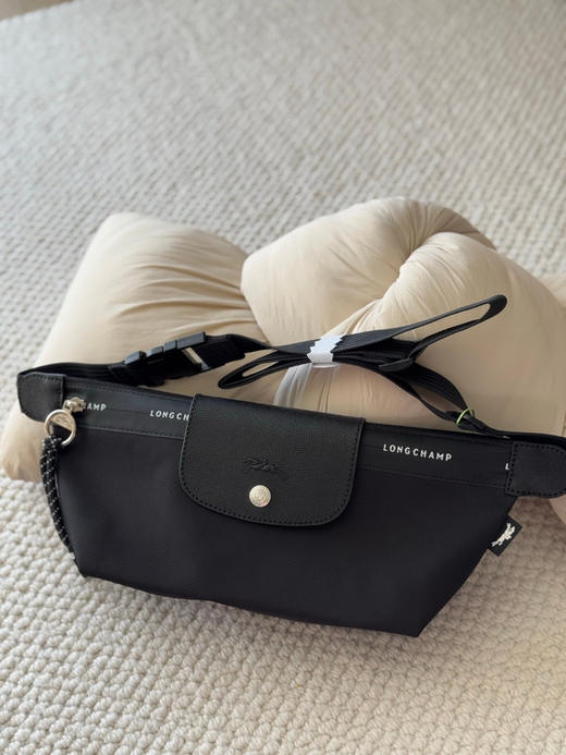 全新款男女龙骧小字母拉链腰包手机包胸包 商品图9