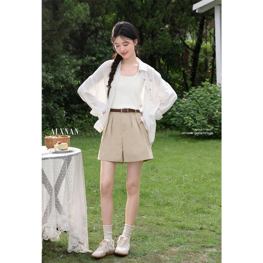 鹿向南「白苎花吟」条纹防晒休闲长袖衬衫夏季新款时尚通勤衬衣女 商品图3