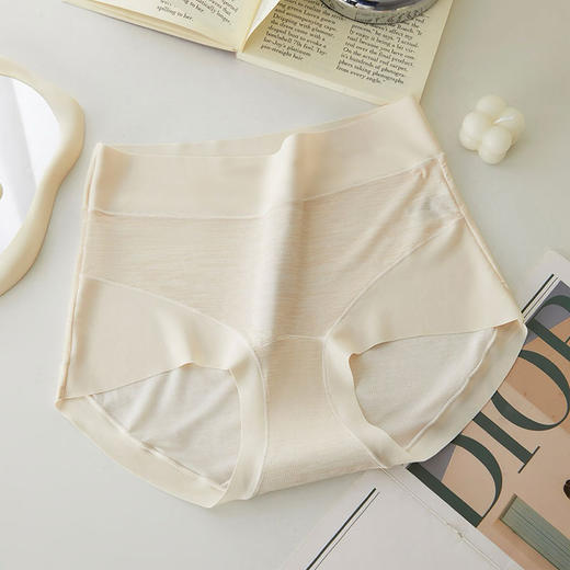【透气超大弹力200斤大码内裤】裸感超薄中抑菌底档 高腰无痕内裤女  商品图6