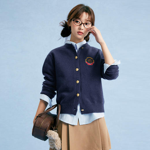 笛莎Deesha青少年女童毛衫2025秋季女童学院风刺绣开衫 商品图0