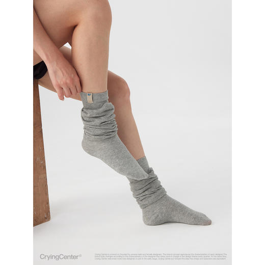 CryingCenter 假两层叠穿立体感中筒舒适运动堆堆袜 哭喊中心 商品图1