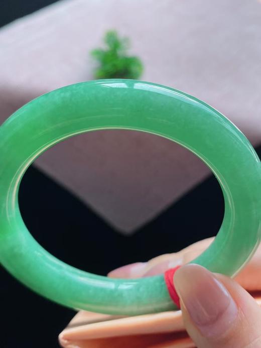 54正圈翡翠手镯 商品图5