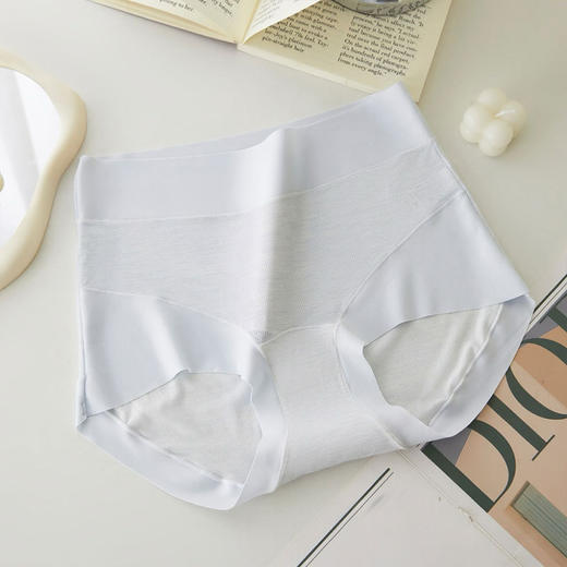 【透气超大弹力200斤大码内裤】裸感超薄中抑菌底档 高腰无痕内裤女  商品图7