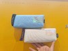 麦和别理她系列倒梯形笔袋（颜色随机） 商品缩略图0