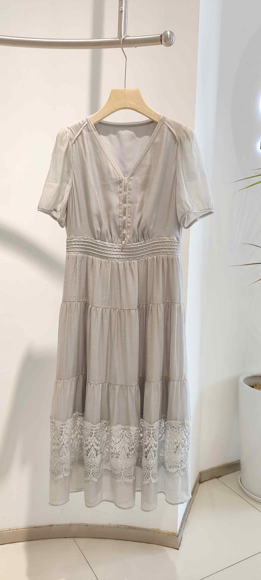 54X028天丝V领连衣裙 商品图2