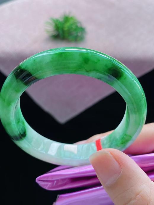 53翡正圈翡翠手镯 商品图8