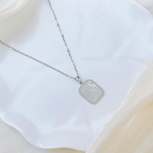 【限时8.8折】【线上铂金馆】PT950 【国际铂金协会 精品】铂金镂空CNC鱼鳞镜面方牌吊坠（不含链）(ACPTDZ00068)预售产品下单后不退款不退货不换货不补差价) 商品图3