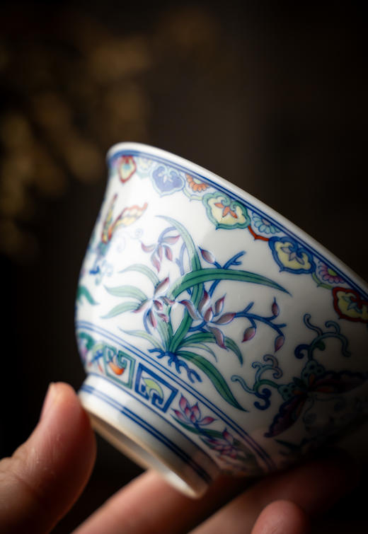 富玉窑  幽兰蝶舞景德镇中式青花主人杯单杯手绘玲珑茶杯 商品图2