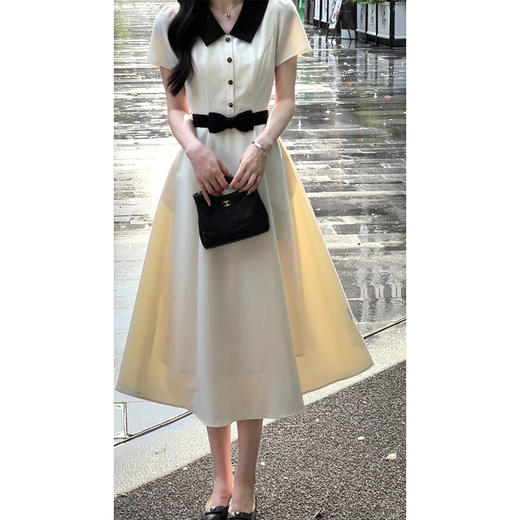 鹿向南「知性优雅」赫本风polo领连衣裙女夏收腰显瘦时尚杏色长裙 商品图1