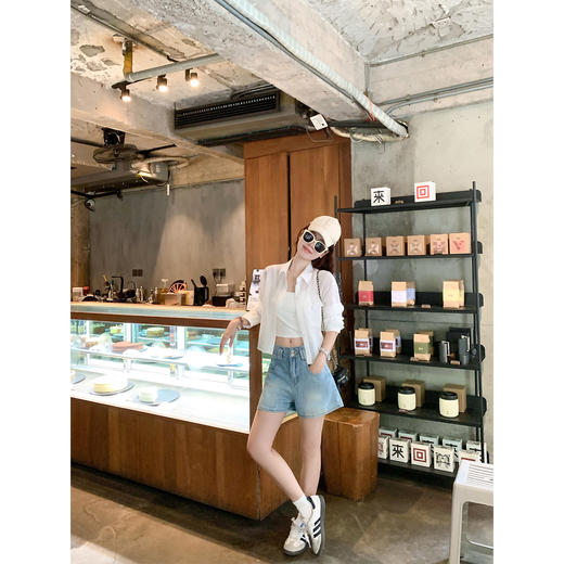 <曾小咸推荐>温柔风简约薄款微透防晒衬衫 商品图4