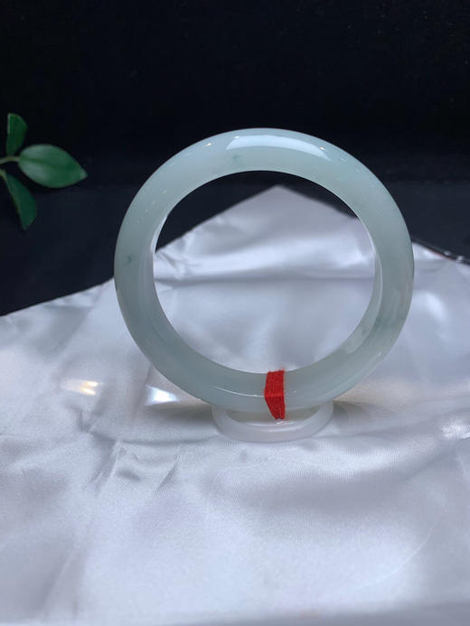 620430，53.2飘花手镯，底妆干净秀气，飘清新小蓝花，清新秀气 商品图0