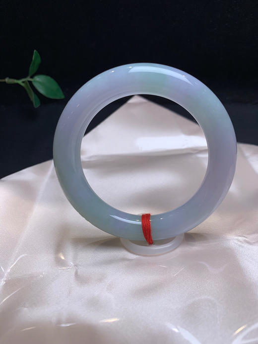 620438，56.5 春彩圆条，淡春彩底色，整体清新干净，有特色，润润的 商品图2