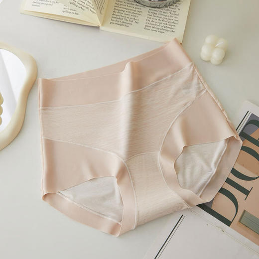 【透气超大弹力200斤大码内裤】裸感超薄中抑菌底档 高腰无痕内裤女  商品图8
