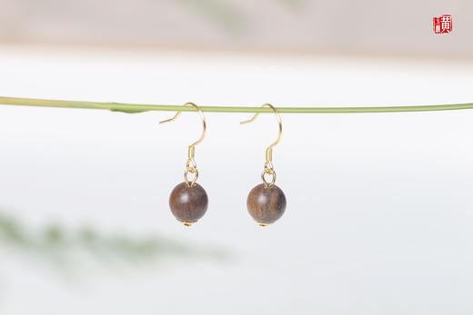 绿檀木耳坠 商品图1