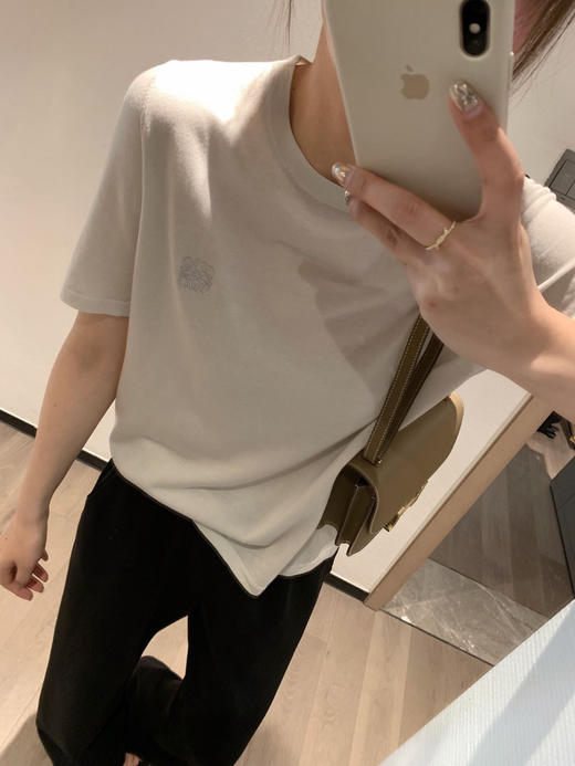 老罗刺绣天丝莱赛尔针织T恤衫 商品图13