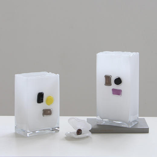 创意轻奢厚重手工白色方形玻璃花瓶居家高级感玄关客厅软装插花瓶 商品图2