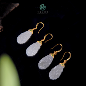 S925和田玉耳坠约25*13mm