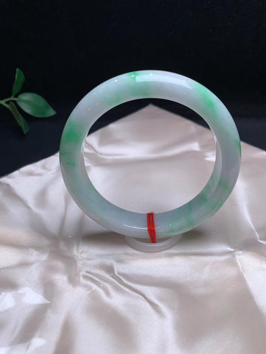 620437，59飘阳绿手镯，满圈飘绿， 底妆干净 商品图2